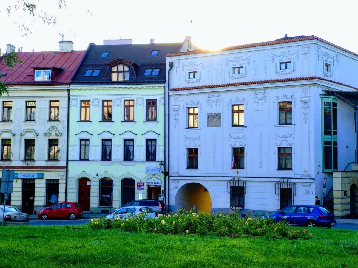3 Bros' Apart Cieszyn  Bagian luar foto